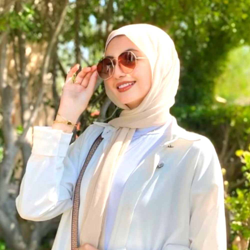 نورا الكعبي – الإمارات